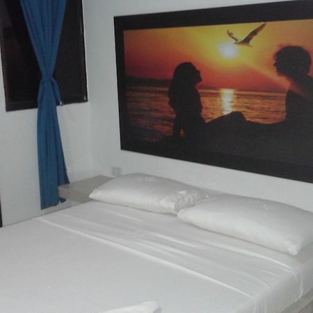 Hostal Residencial El Castillo Санта-Марта Экстерьер фото